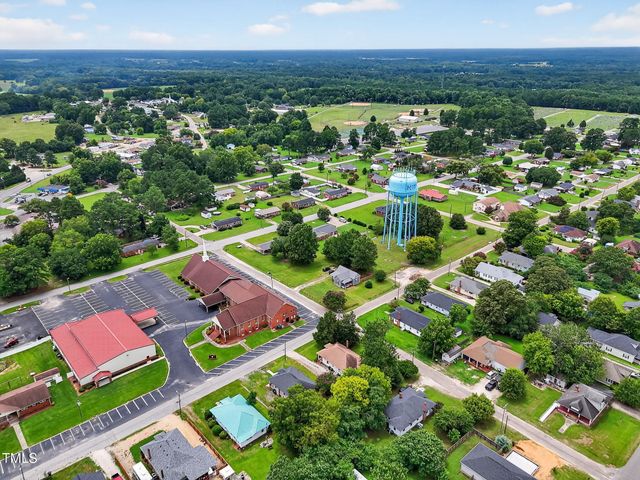108 W C Street, Erwin, NC 28339