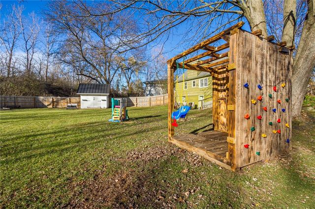 64 Harwin Drive, Henrietta, NY 14623