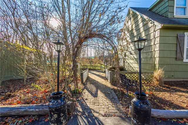 64 Harwin Drive, Henrietta, NY 14623