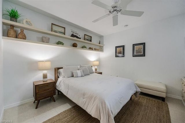 3722 Rachel LN, Naples, FL 34103
