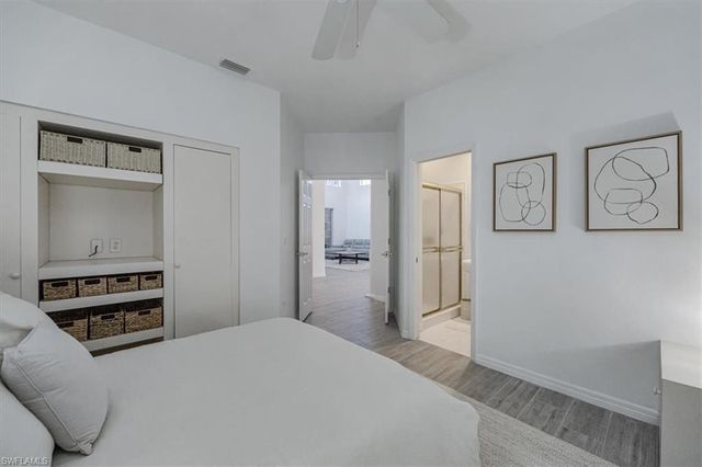 3722 Rachel LN, Naples, FL 34103