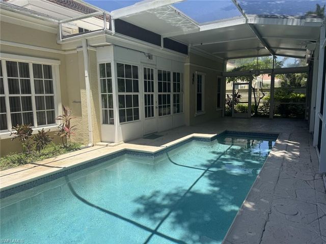 3722 Rachel LN, Naples, FL 34103
