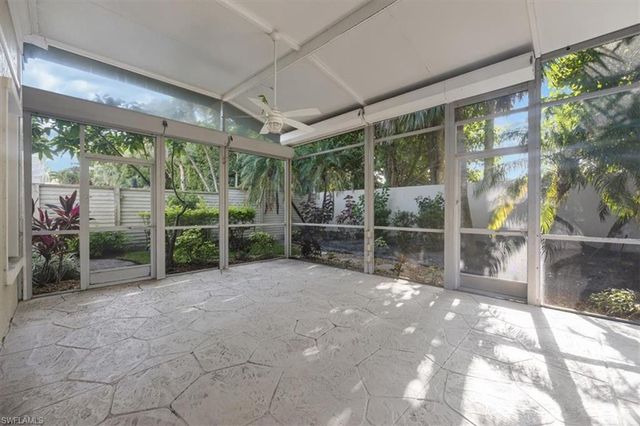 3722 Rachel LN, Naples, FL 34103