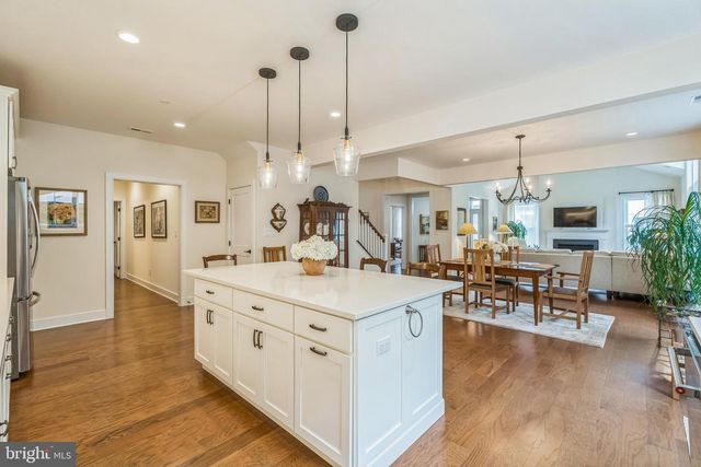 290 DUNHILL WAY, Yardley, PA 19067