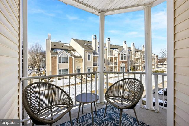 53 PAMELA CT, Levittown, PA 19057