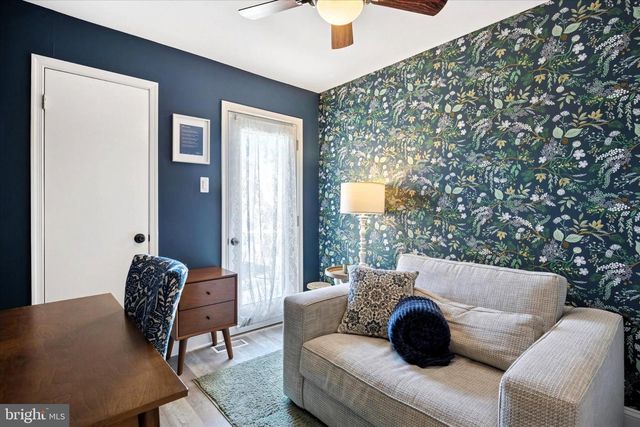 53 PAMELA CT, Levittown, PA 19057