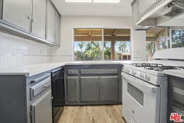 13722 Red Hill Avenue 60, Tustin, CA 92780