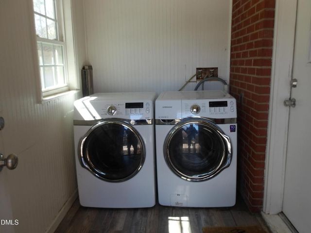 301 W Gannon Avenue, Zebulon, NC 27597