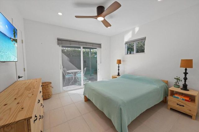 3991 E Calle San Raphael, Palm Springs, CA 92264