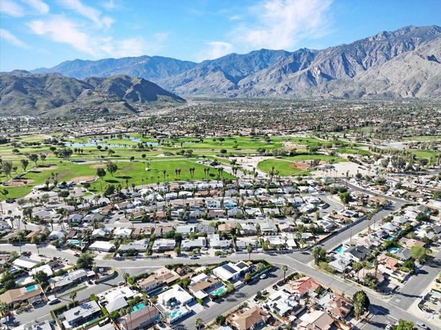 3991 E Calle San Raphael, Palm Springs, CA 92264