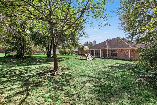 11297 Majestic Drive, Montgomery, TX 77316