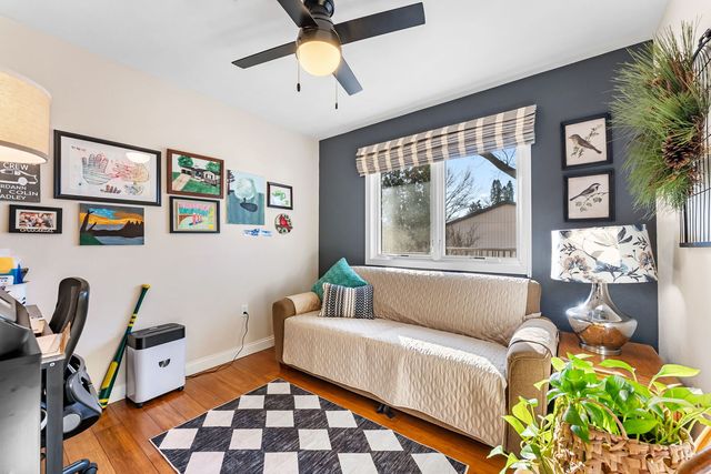 6008 92nd Avenue W, Taylor Ridge, IL 61284