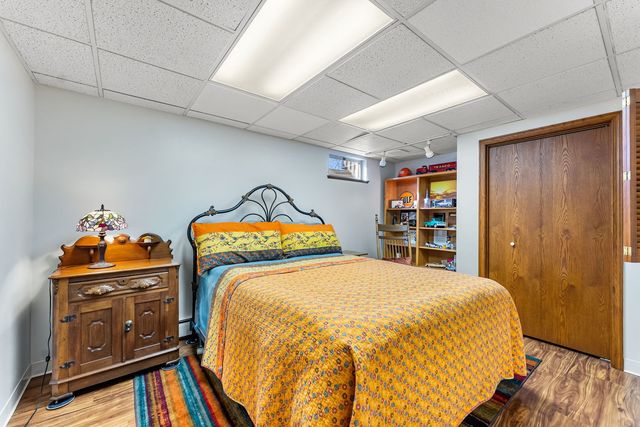 6008 92nd Avenue W, Taylor Ridge, IL 61284