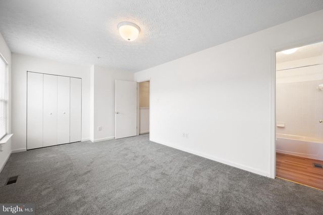 14 GEMSTONE CT, Baltimore, MD 21244