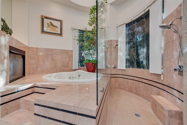 10 Stephens Court, Trophy Club, TX 76262