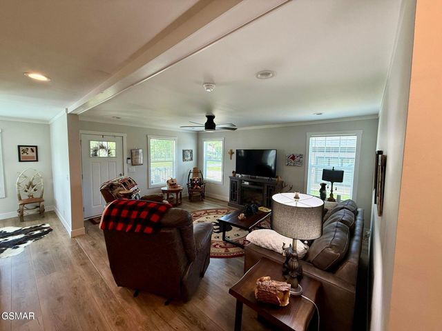 3237 Old Mill Street, Pigeon Forge, TN 37863