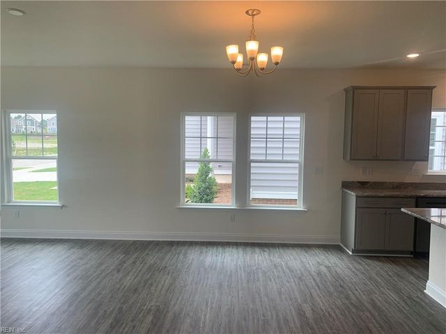 2015 Carroll Brinkley WAY, Suffolk, VA 23434