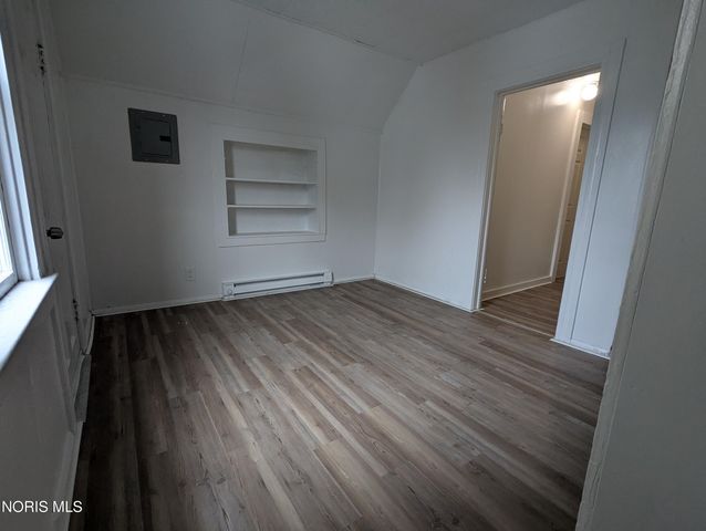 106 E Hudson Street, Toledo, OH 43608