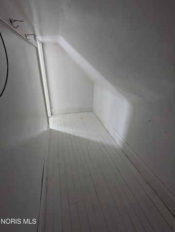 106 E Hudson Street, Toledo, OH 43608