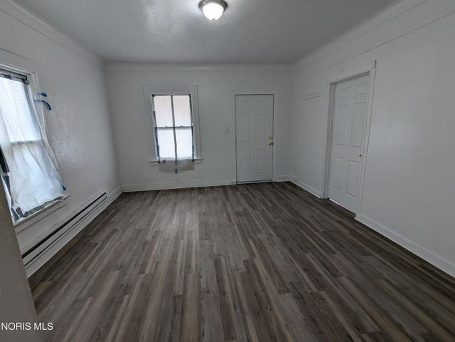 106 E Hudson Street, Toledo, OH 43608