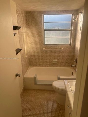 528 Mansfield M 528, Boca Raton, FL 33434