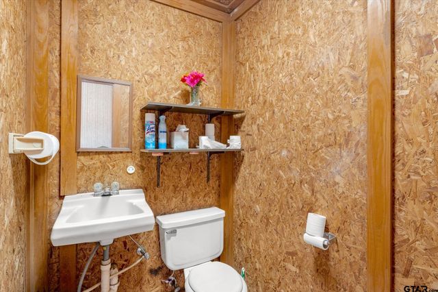 4354 COUNTY ROAD 1360, Mount Pleasant, TX 75455