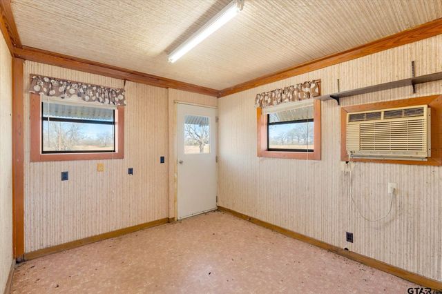 4354 COUNTY ROAD 1360, Mount Pleasant, TX 75455