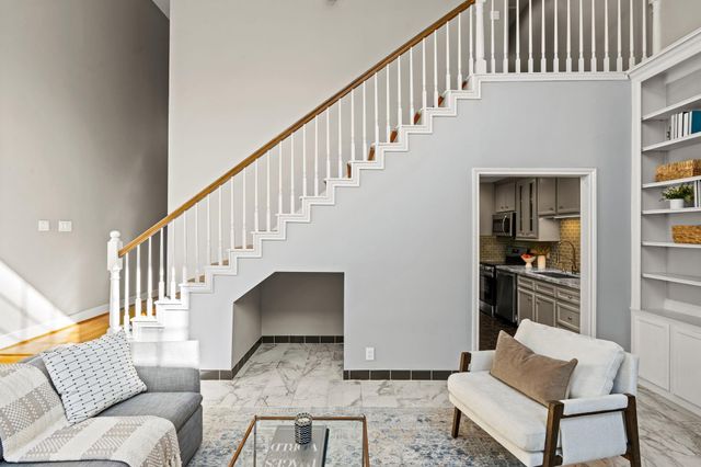 254 E 5th Street, Houston, TX 77007