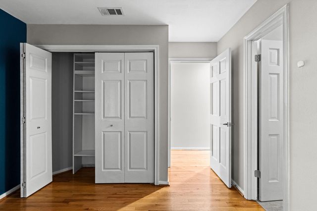 254 E 5th Street, Houston, TX 77007