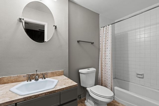 254 E 5th Street, Houston, TX 77007