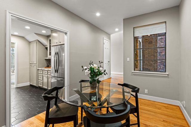 254 E 5th Street, Houston, TX 77007