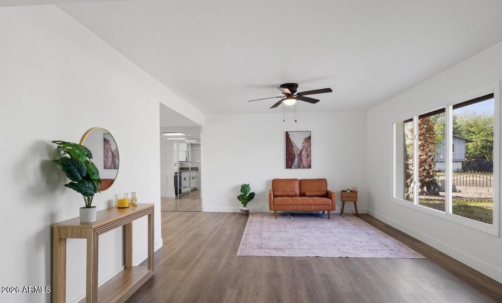 4813 W HAYWARD Avenue, Glendale, AZ 85301 — photo 2