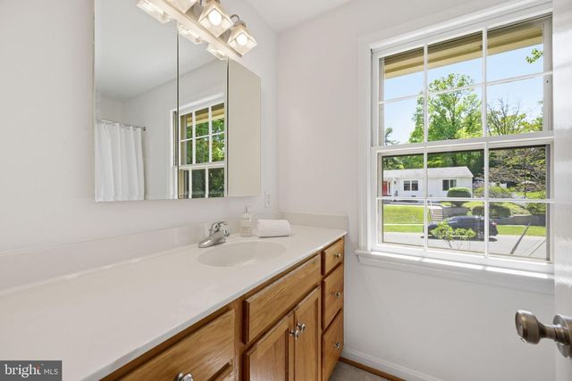 4313 WESTBROOK LN, Kensington, MD 20895