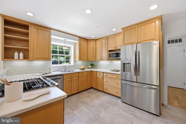 4313 WESTBROOK LN, Kensington, MD 20895