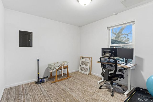 5216 S State Road, Goodrich, MI 48438