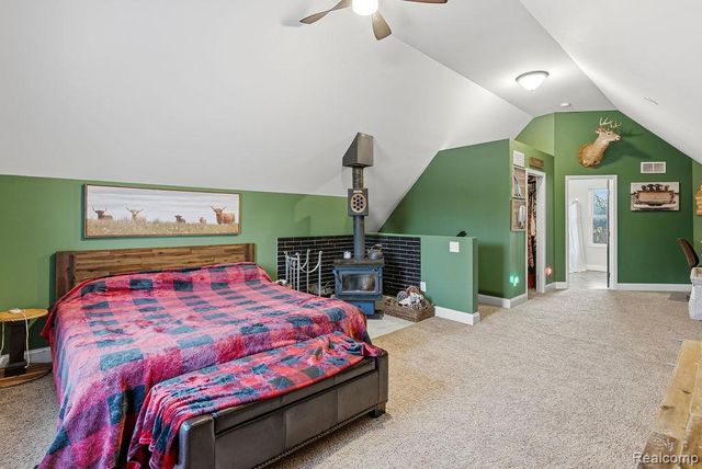 5216 S State Road, Goodrich, MI 48438