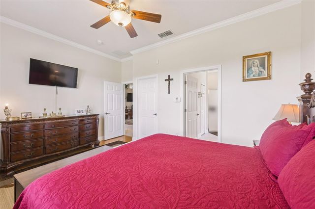 2294 CALEDONIAN STREET, Clermont, FL 34711