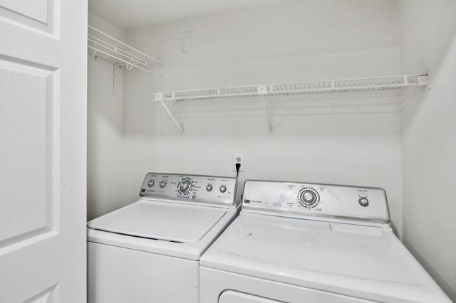 3008 Everest Drive, Bedford, TX 76021