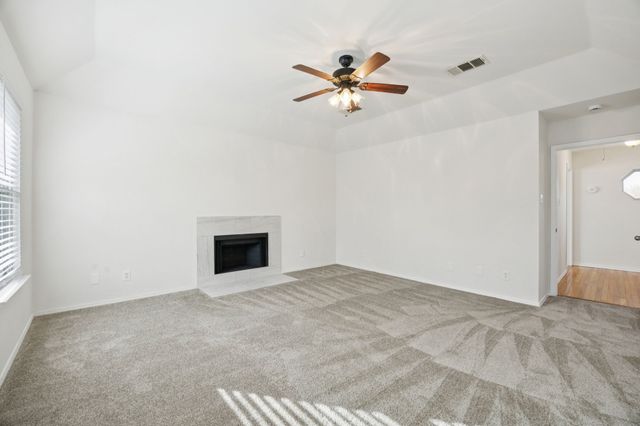 3008 Everest Drive, Bedford, TX 76021