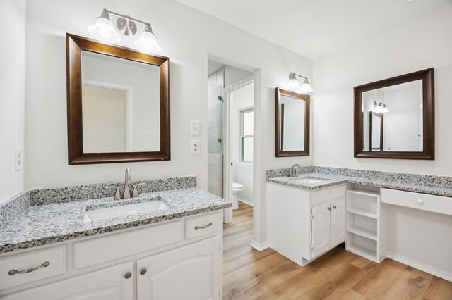 3008 Everest Drive, Bedford, TX 76021