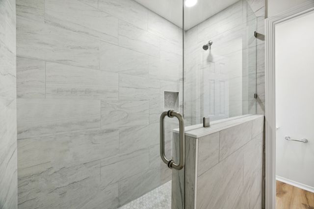 3008 Everest Drive, Bedford, TX 76021