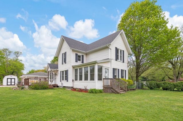 5232 Washington Avenue, St. Joseph, MI 49085