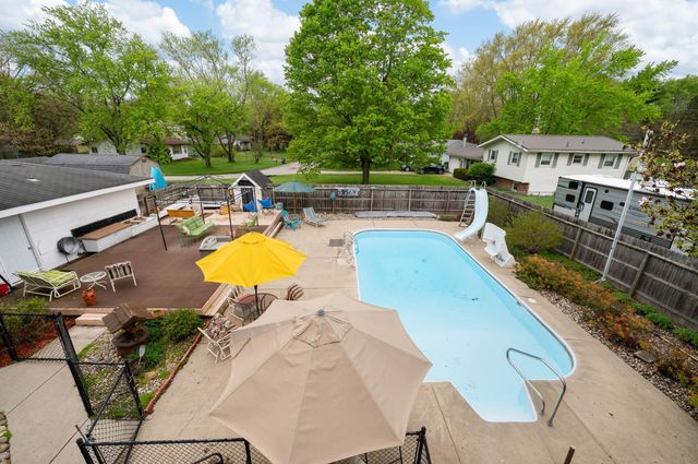 5232 Washington Avenue, St. Joseph, MI 49085