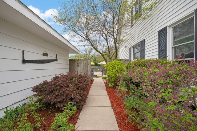 5232 Washington Avenue, St. Joseph, MI 49085