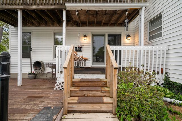 5232 Washington Avenue, St. Joseph, MI 49085