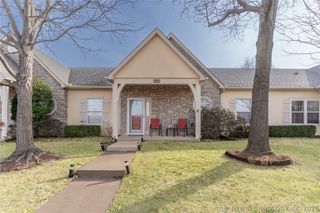 8126 E 74th Court, Tulsa, OK 74133