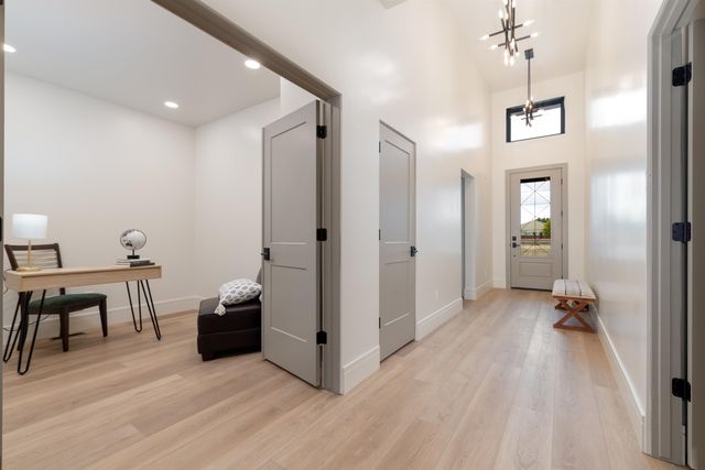 2714 Centercliff Drive, Grand Junction, CO 81506