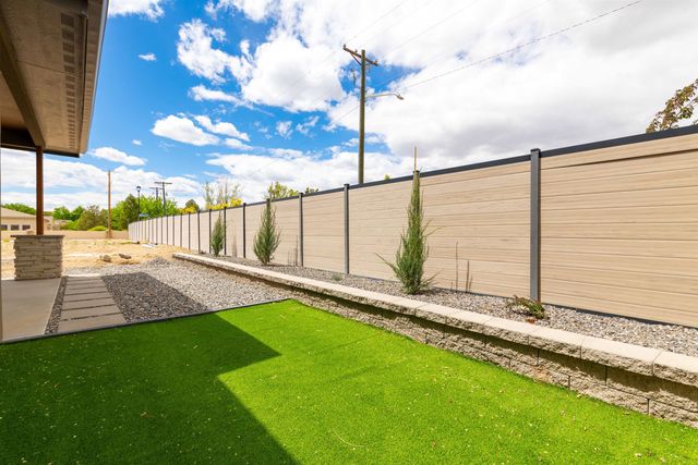 2714 Centercliff Drive, Grand Junction, CO 81506