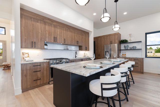 2714 Centercliff Drive, Grand Junction, CO 81506