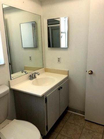 1115 Lake Terrace 210, Boynton Beach, FL 33426